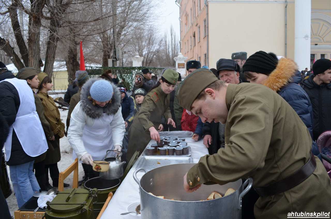 Солдатская каша на празднике