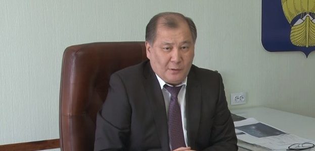 Глава города Ахтубинска Аманга Нарузбаев не будет участвовать в предстоящих выборах