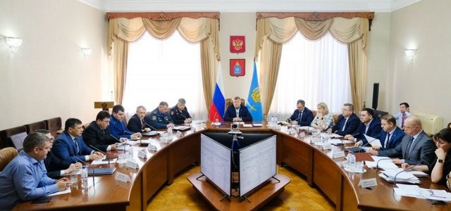 Губернатор Астраханской области взял под личный контроль мероприятия по надзору за выловом рыбы в туристический сезон
